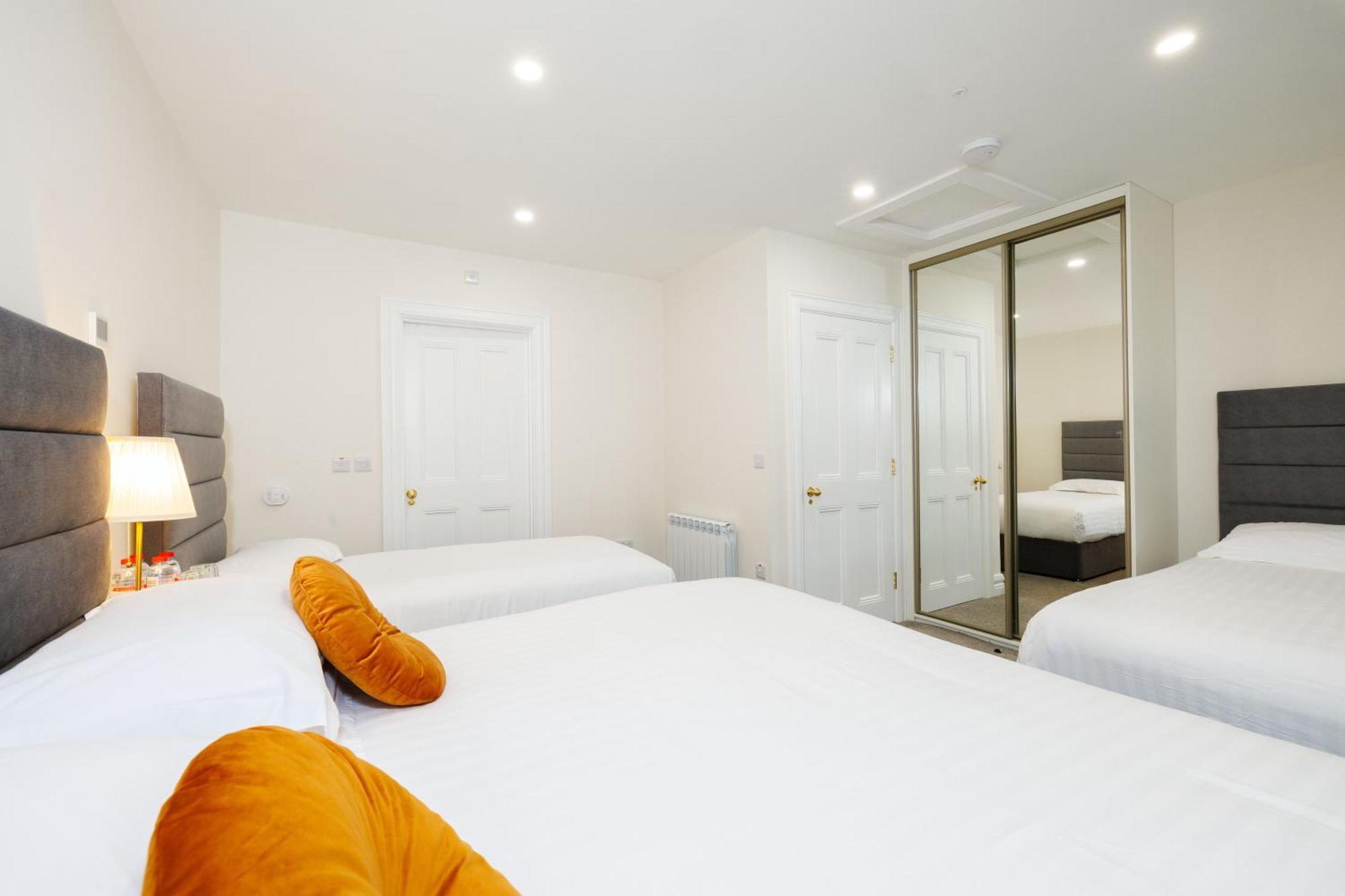 كيلكيني Sandbury Town House المظهر الخارجي الصورة